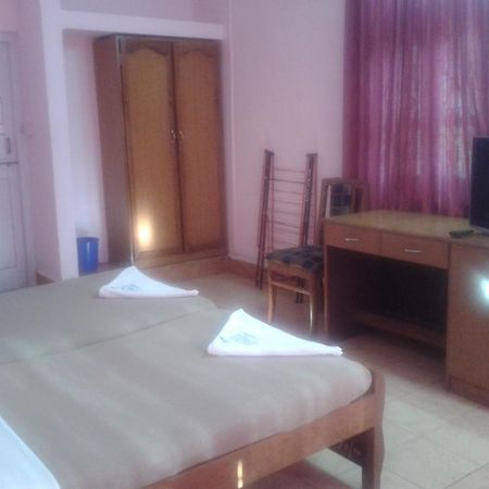Colva Residency Hotel Exterior foto