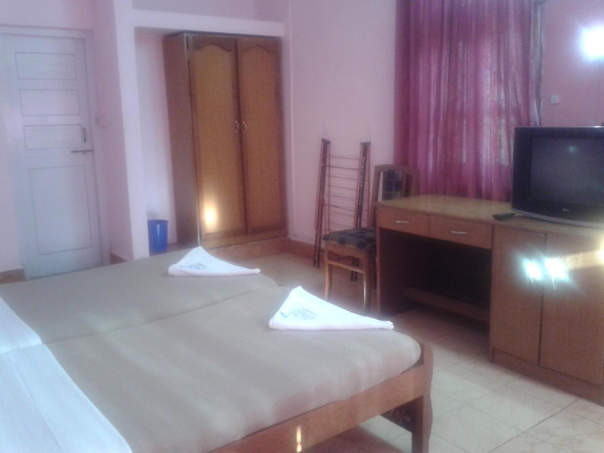 Colva Residency Hotel Exterior foto
